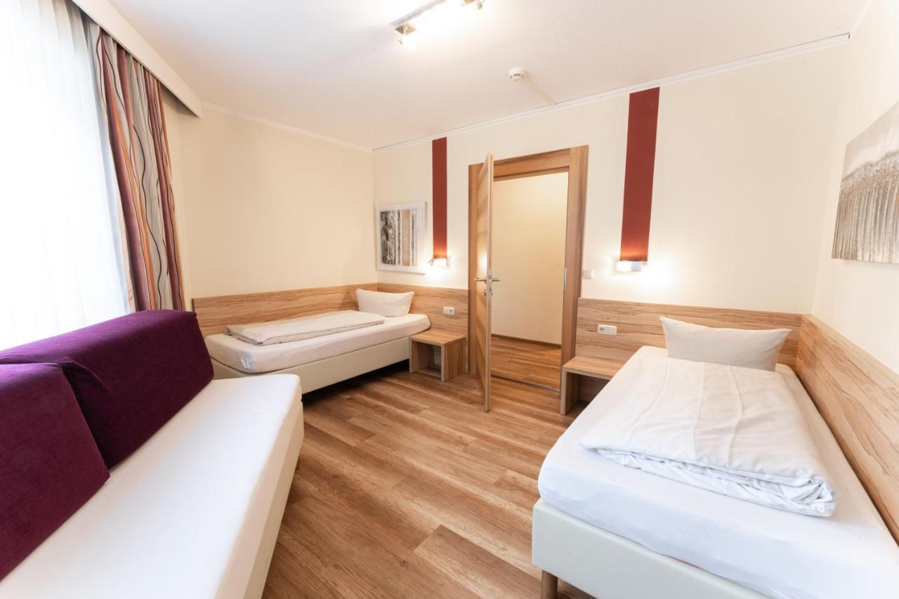 Aparthotel Dorfplatzl Garni Tux Luaran gambar